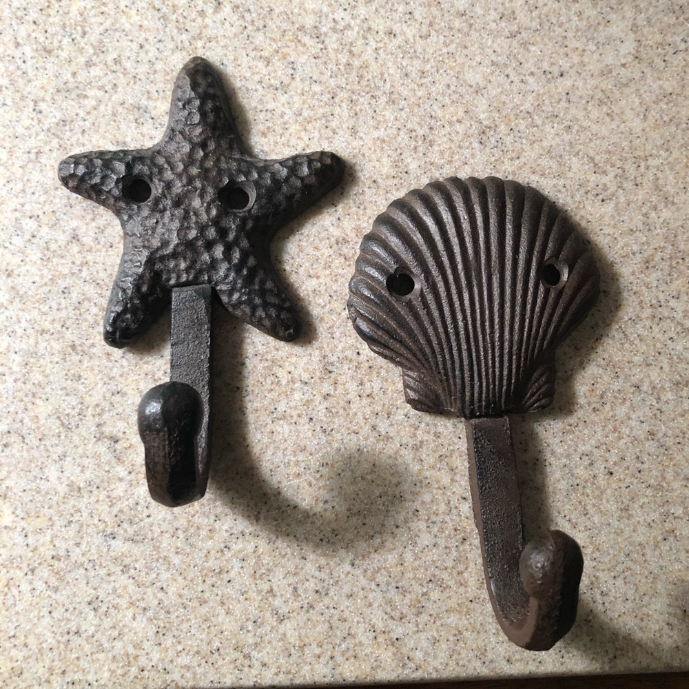 2 Nautical Hooks